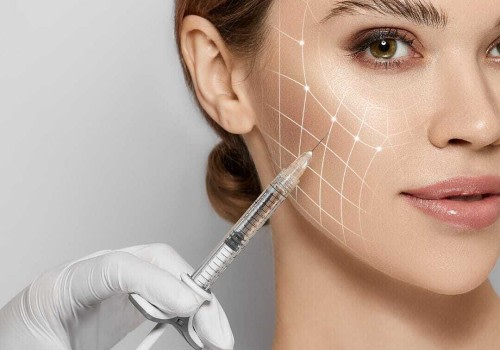 How many polynucleotide strands are present in dna?